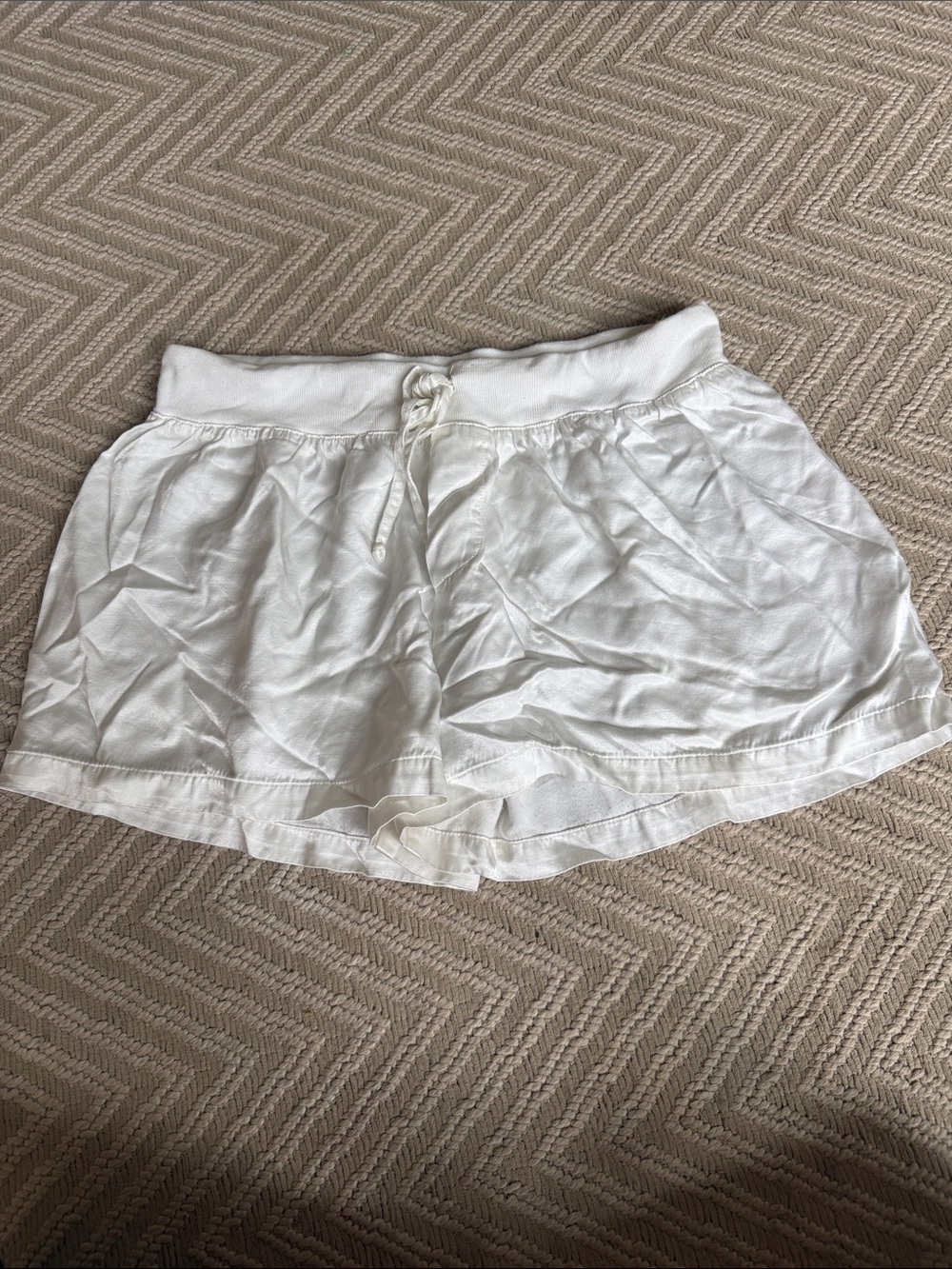 PJ Harlow Size XL Mikel shorts